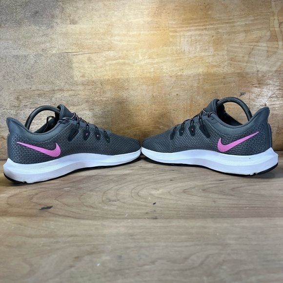 Nike Quest 2 Womens Size 9.5 Running Shoes Sneakers Gray Pink CI3803-002 - Picture 5 of 8